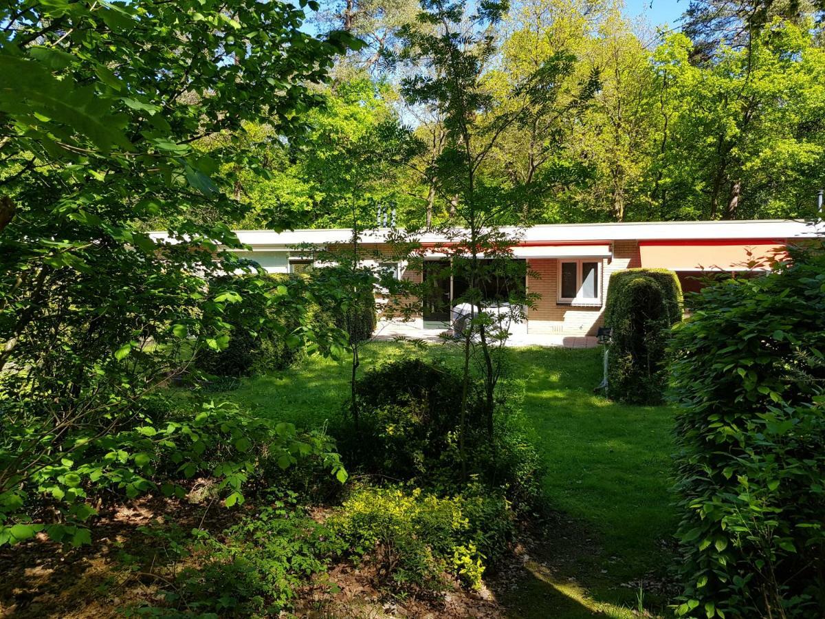 אוטרלו Knusse 5 Persoons Bungalow Hartje Veluwe מראה חיצוני תמונה