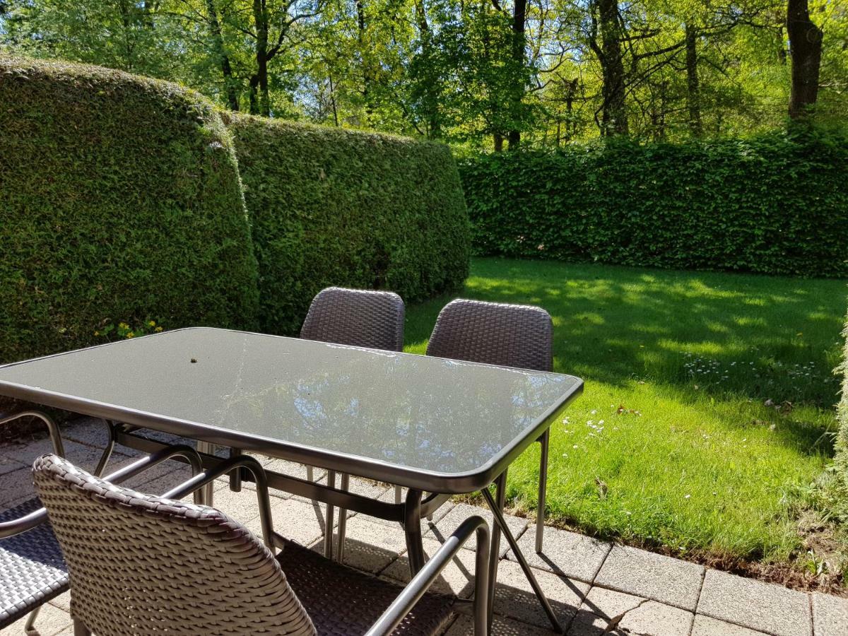 אוטרלו Knusse 5 Persoons Bungalow Hartje Veluwe מראה חיצוני תמונה