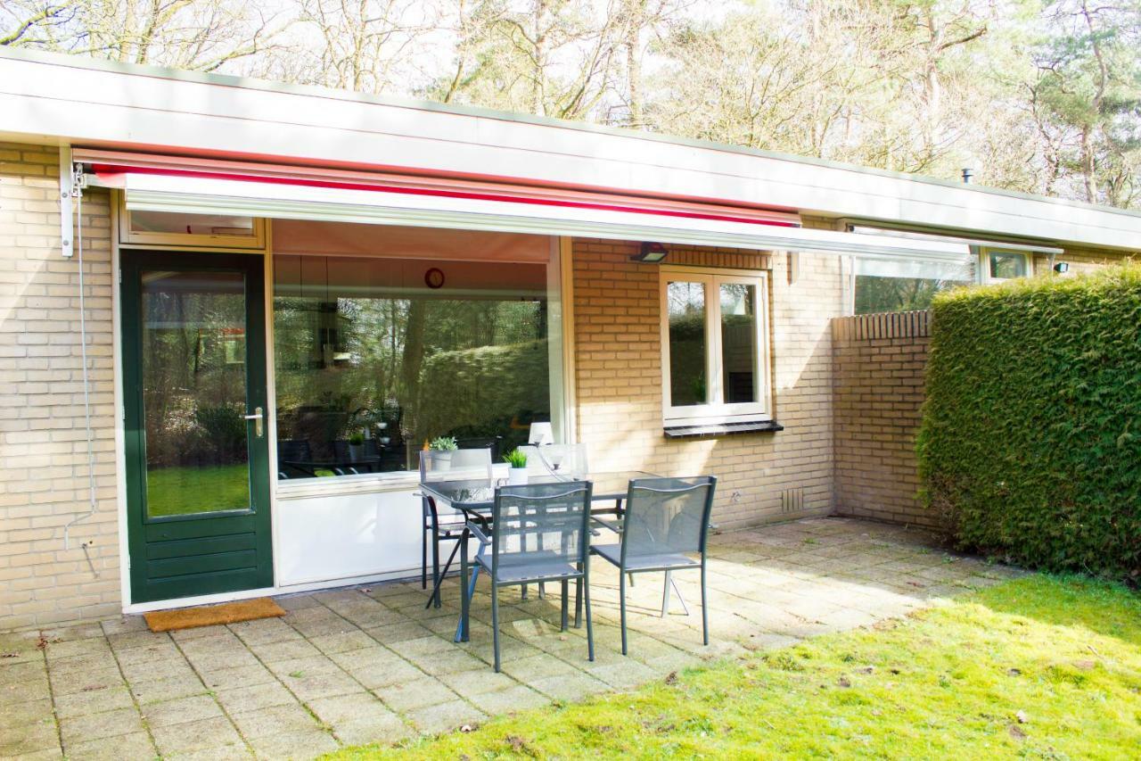 אוטרלו Knusse 5 Persoons Bungalow Hartje Veluwe מראה חיצוני תמונה